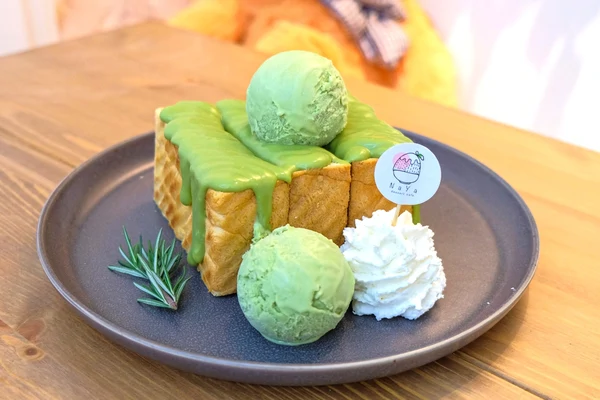 Matcha Toasted