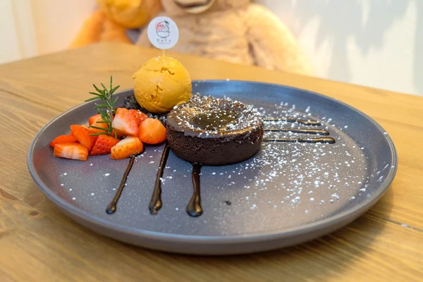 Thai Tea Chocolate Lava