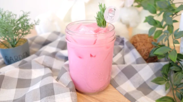 Nom-Yen Latte
