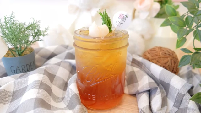 Lychee Iced Tea